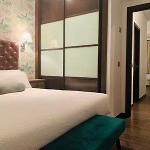 https://apartamentos-turisticos-de-los-reyes.besthotelstoledo.com