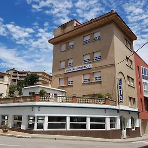 https://hostal-costa-blava.topcostabravahotels.com